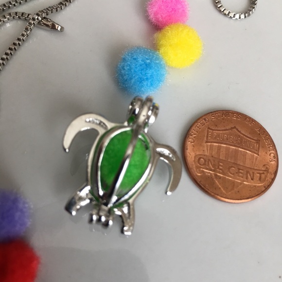 Small turtle aromatherapy diffuser locket - Picture 6 of 8